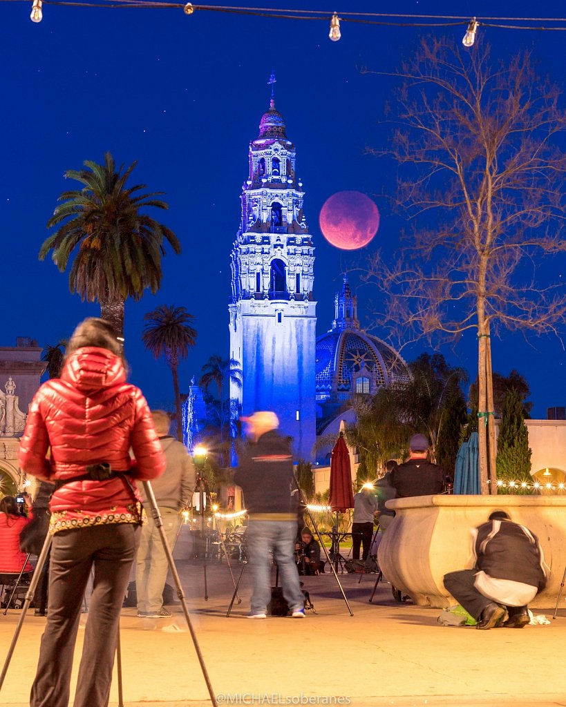 Super Blue Blood Moon 2018